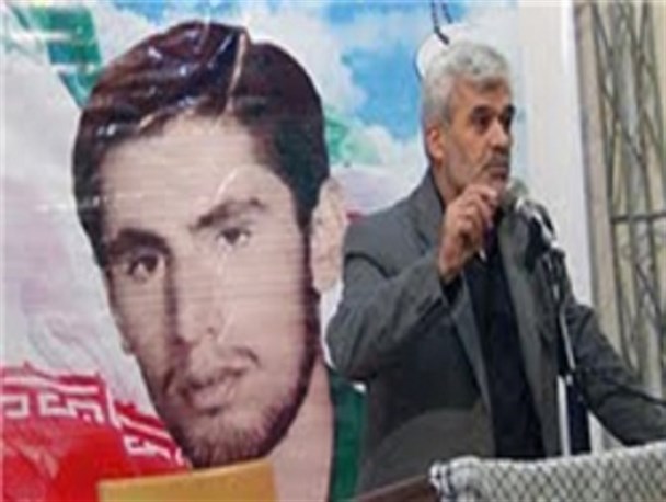 مسوولان به دنبال حل مشکلات اصلی کشور و جوانان باشند