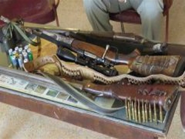 دستگیری شکارچی متخلف با پنج سلاح در اردستان