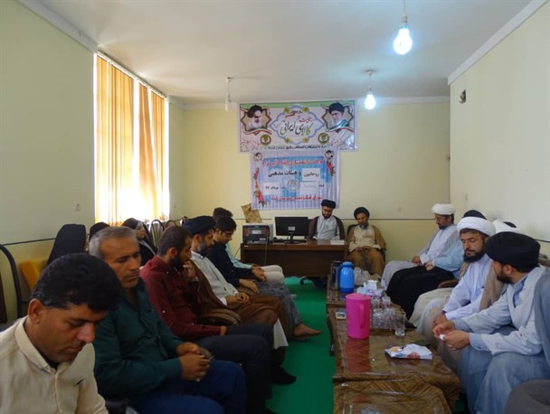 برگزاری کارگاه توانمندسازی اقشار تاثیرگذار و تجلیل از قاریان برتر شهرستان لنده+تصاویر