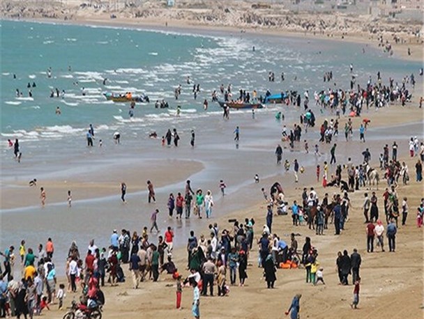 بی مبالاتی به ارزش ها در ساحل پایان پذیر نیست