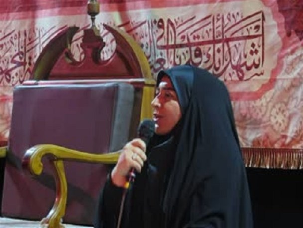 مراسم عزاداری شب نهم محرم در کرج با حضور فرزند شهید نظری