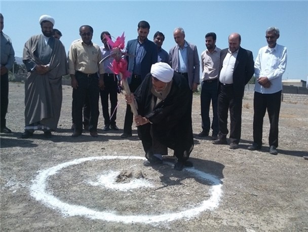 احداث حوزه علمیه خواهران منوجان کلنگ زنی شد