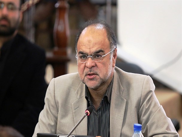 از طرح سوال از شهردار مشهد منصرف شدم/شهرداری به تذکرات نمایندگان مردم در شورا توجه کند