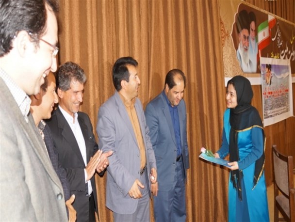 دانش‌آموزان برتر مغان در کنکور 94 تجلیل شدند