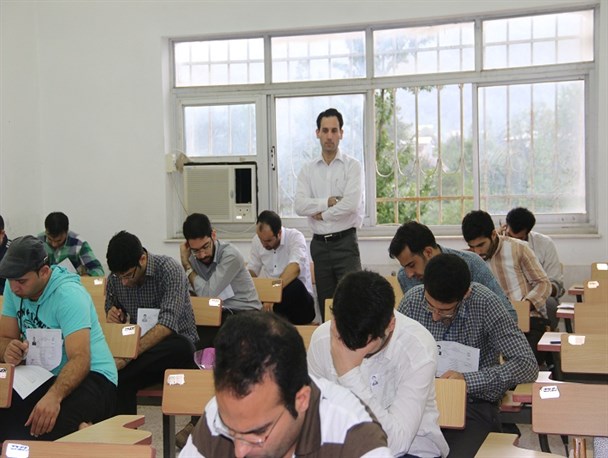 دانشگاه آزاد لاهیجان میزبان 1500 شرکت کننده آزمون استخدامی آموزش و پرورش+تصاویر