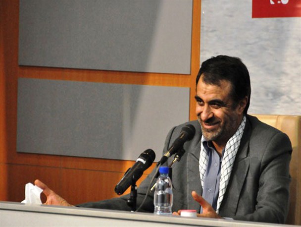 اقتصاد مقاومتی، ایستادگی، دستیابی به علم پیشرفته، خواسته شهدا از نیروهای انقلابی است