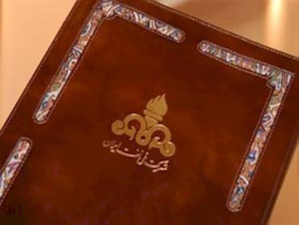 خام فروشی نفت، نقطه مقابل اقتصاد مقاومتی است