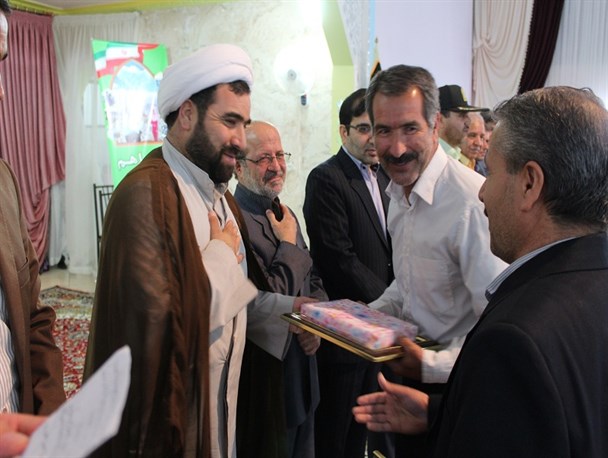 برگزاری همایش تجلیل از خانواده بزرگ نیروی انتظامی خلیل آباد+ تصاویر