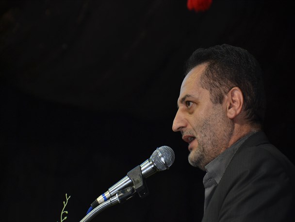 شعر فارسی آشکارترین جلوه‌ی فرهنگی ادبی ایران است