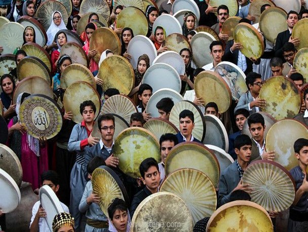 نوای هزار دف کردستان در ماتم ثبت رکورد گینس ماند