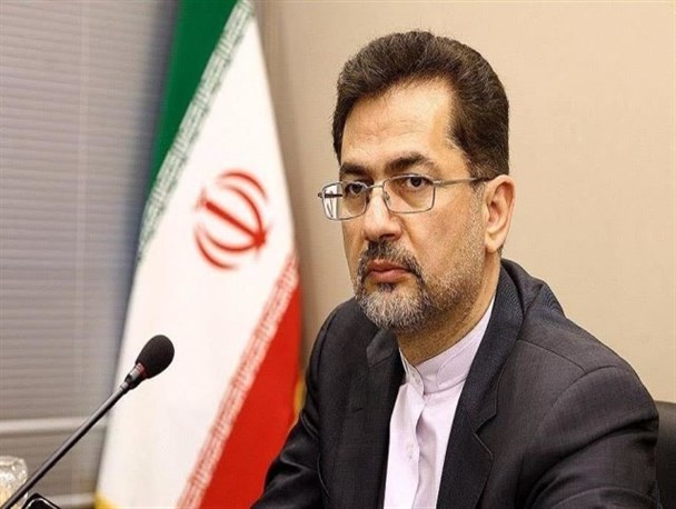 افزایش نقدینگی در رشد تولید موثر نبود/ عدم کارآمدی اقدامات دستوری بانک مرکزی در کاهش سود بانکی