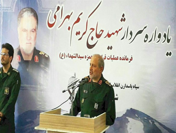 اگر قرار است آمریکا مشکل ما را حل کند، چرا انقلاب کردیم؟/ محافظه‌کاری لکه سیاهی بر روحیه جهادی است/ آشنایی با فرهنگ دفاع مقدس موجب سلامت فکر فرزندان می‌شود