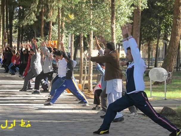 همایش ورزش صبحگاهی همگانی در پارک کوی قدس زاهدان برگزار شد+تصاویر