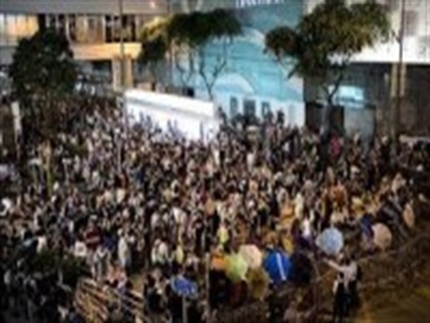 ادامه برخورد پلیس هنگ کنگ با معترضان خیابانی
