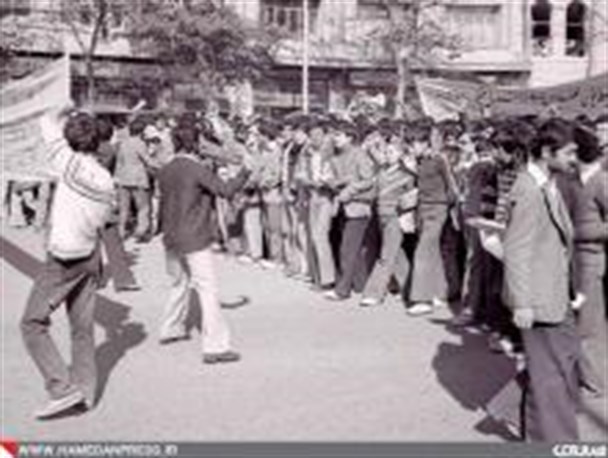 واقعه 30 مهر به نام همدان در تقویم ملی ثبت شود/ حماسه‌ای که در گذر تاریخ به فراموشی سپرده شد!