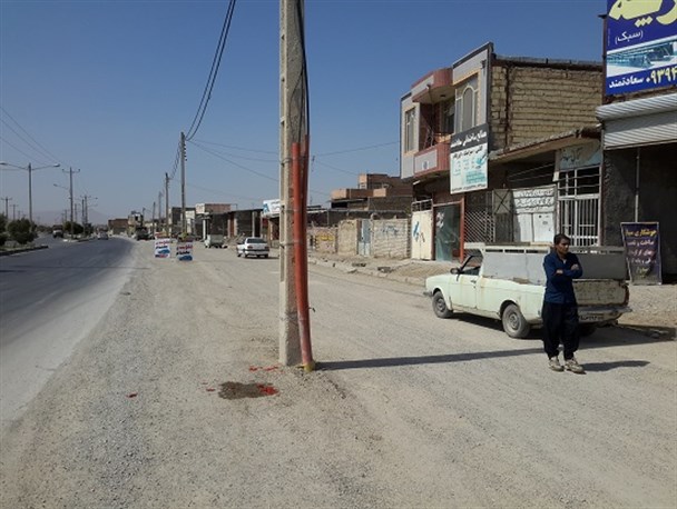 خطر تیرهای برق کمربندی در کمین مردم+تصاویر