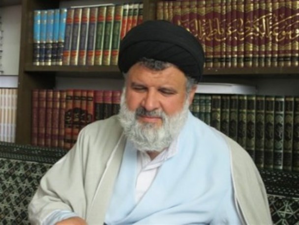 مهمترین هدف نهضت عاشورا نماز است/ نباید بگذاریم مکتب نورانی امام حسین(ع) تحریف و بدعت ها وارد عزاداری ها شود