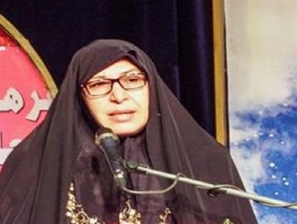 ۱۵ سال داشتی ولی می گویند عکست به دیوار اتاق رهبر جهان اسلام است