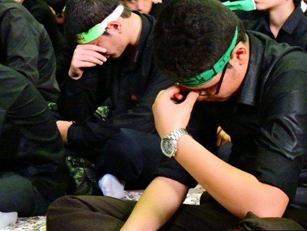 دانش آموزان حضرت قاسم(ع) را الگو قرار دهند/استمرار نهضت امام حسین (ع) همراه با شعور انقلابی