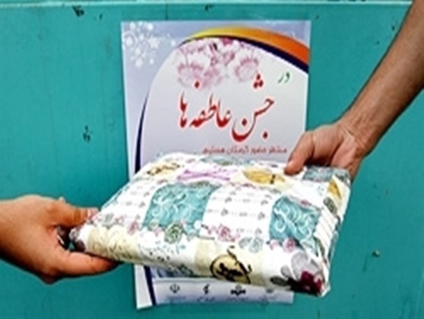 کـمـک ۳میلیـارد ریالـی خیران به دانش آموزان نیازمند مینابــی