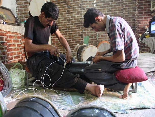 گزارش تصویری / کارگاه ساخت دمام در برازجان+تصاویر