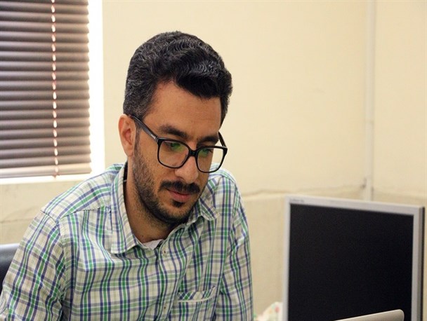 جوان استهبانی نوید معرفی استهبان به عنوان قطب تولید پوشاک استان را می دهد