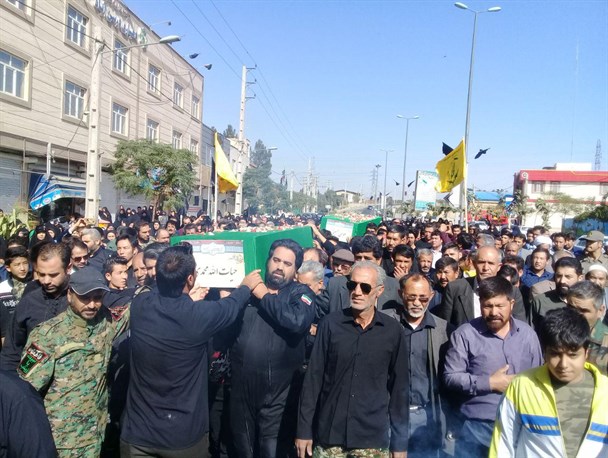 تشییع پیکر شهید مدافع حرم فاطمیون شهید موسی حسینی و شهید آیت ا...محمدی/عکس