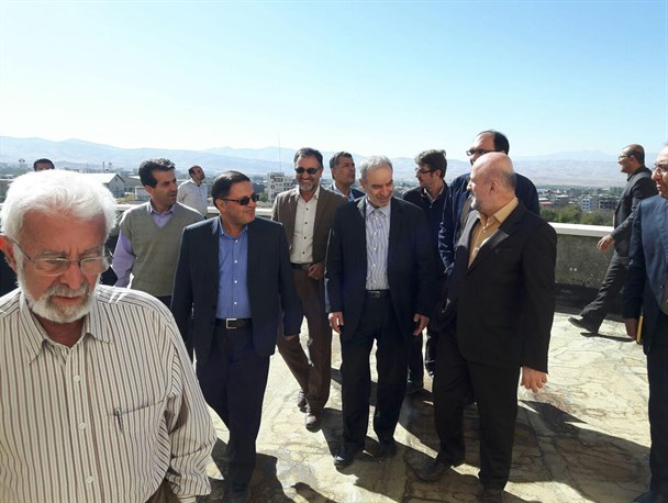 علیزاده: افتتاح بیمارستان قائم تویسرکان با این حجم سنگین کار  سال آینده رقم می خورد/تأکید مفتح: سه شیفته کار شود تا بهره بردای سال 96 باشد+تصاویر
