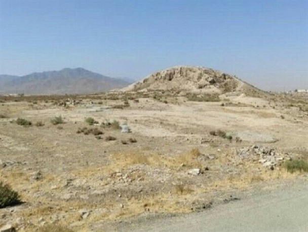 جنجال رسانه‌ای آبکی درباره قلعه خواری میراث فرهنگی در البرز/ هیچگونه تخریب یا دیوارکشی در حریم و عرصه تپه حیدرآباد انجام نمی‌شود