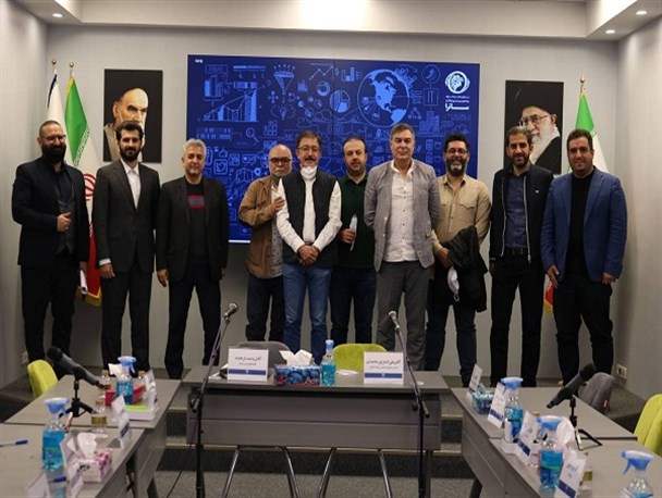 نمایش سیگار در سریال «زخم کاری» اشتباه بود و انتقاد را می پذیریم