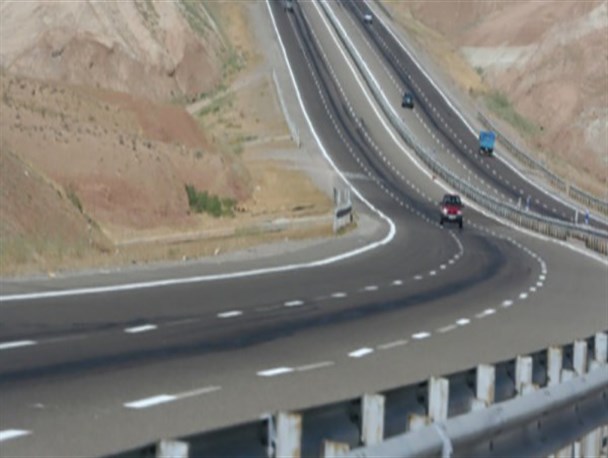 حذف ۲۴ نقطه پرحادثه جاده های کرمانشاه