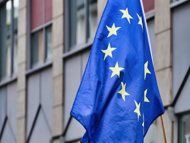 توافق اتحادیه اروپا برای تحریم ایران با ادعای تامین پهپاد برای روسیه