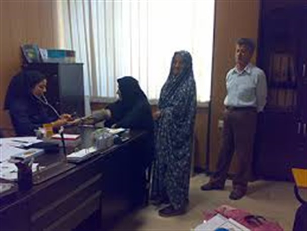 1800 زنجانی فشار خون و قند خون اندازه گیری کردند