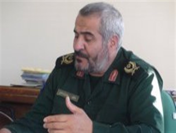 تریبون بسیج برای گفتمان امام و شهدا استفاده شود