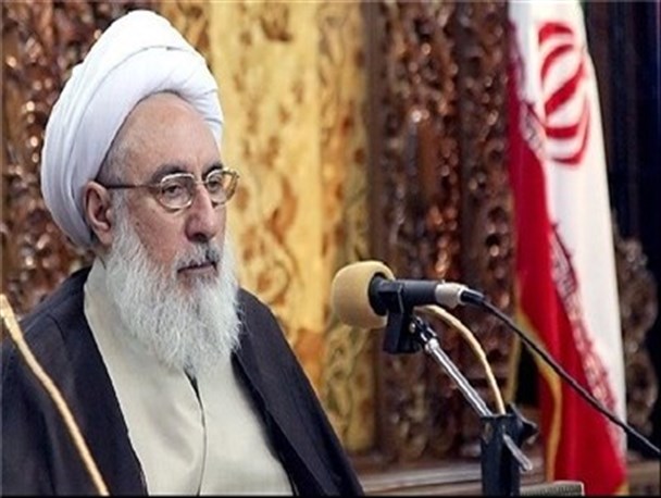 از دولتی که ادعای اعتدال دارد بعید است که برای تصدی وزارت علوم از عوامل فتنه۸۸ استفاده کند