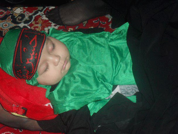 مراسم «سه ساله های حسینی» در چهارباغ برگزار شد