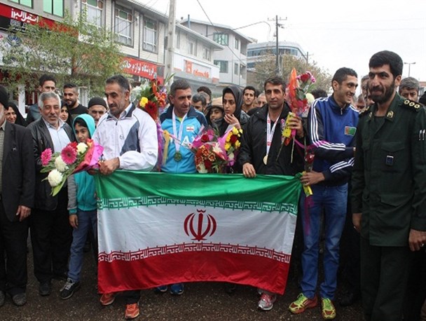 استقبال سوادکوهی‌ها از مدال‎آوران مسابقات جهانی دو و میدانی/تصاویر