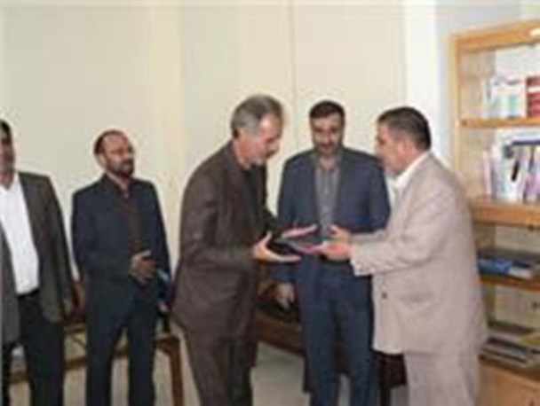 یونسی رئیس جدید اداره ثبت احوال ماهنشان شد
