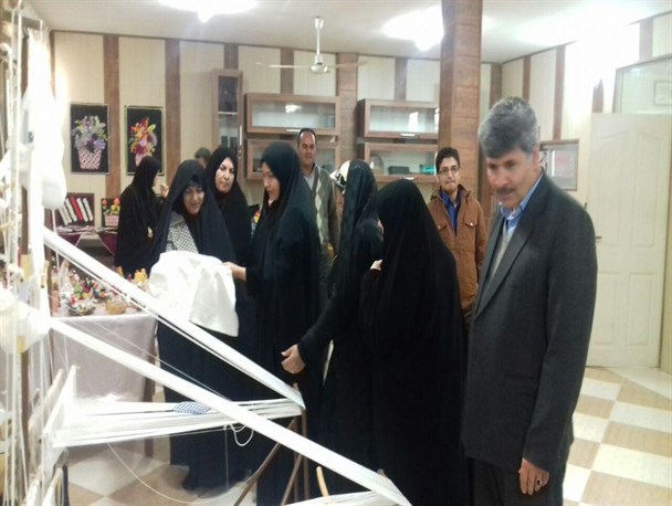 تنها سالمندان و بیماران باید از سوی کمیته امداد دستگیری شوند/ مددجویان به طرح‎های اشتغال‎زایی روی بیاورند