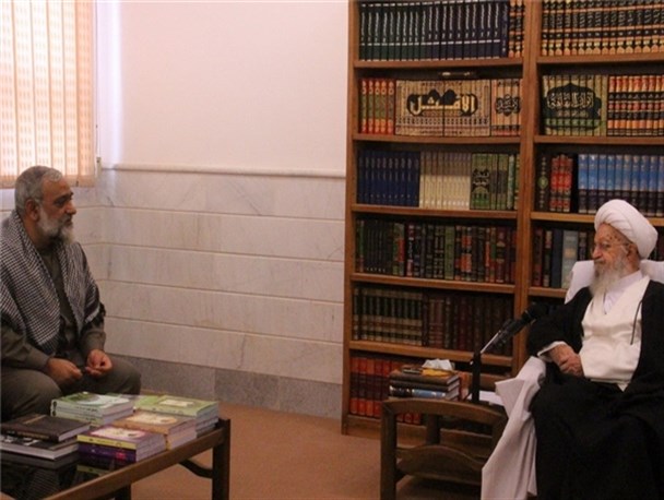 آیت‌الله یزدی:برخی ضعف مدیریتی را به گردن تحریم می‌اندازند/ آیت‌الله نوری همدانی: دستاوردهای شجره طیبه بسیج عیان است/ آیت‌الله علوی گرگانی: دولت باید از ظرفیت بسیج استفاده کند