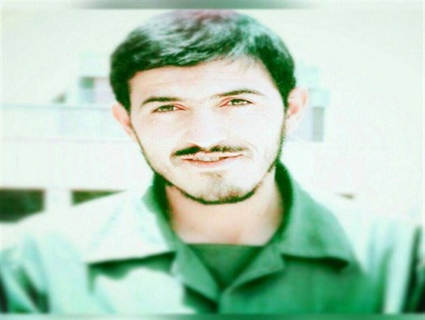 مهدی رتبه 4 کنکور پزشکی را با دفاع از میهن معاوضه کرد/ عشق به اهل بیت (ع) را با شیر دادن به مهدی و مجید آموختم