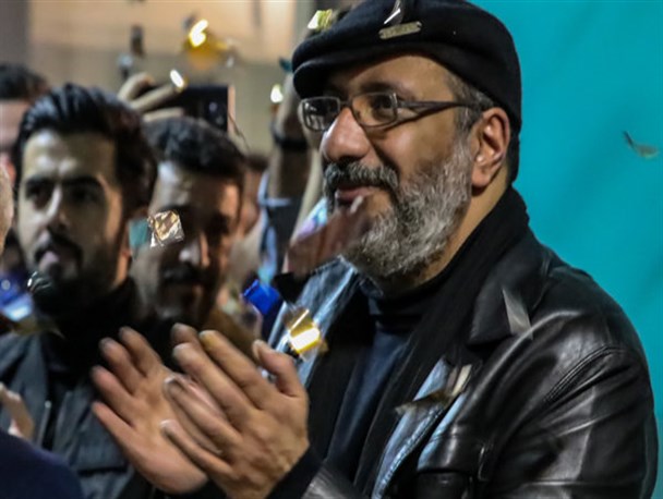 تئاتر تبریز مانند تیم تراکتورسازی بترکاند/ پرواز بالن های «آرزو»
