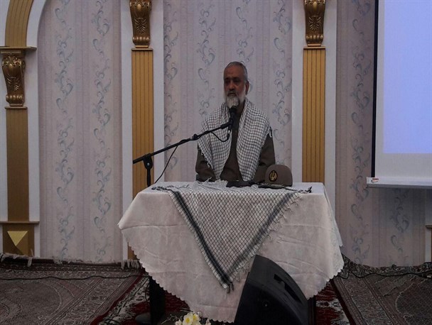 عظمت انقلاب اسلامی تمام محاسبات بین المللی را به هم ریخته است/شکست های متوالی آمریکا را به سوی ابزارهای روانی سوق داده است