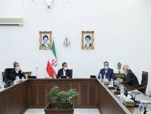 جهانگیری:سرمایه‌گذاران در مناطق اقتصادی به مسئولیت اجتماعی خود عمل کنند/ تکمیل پروژه راه‌آهن و فاضلاب بوشهر در دستور کار دولت