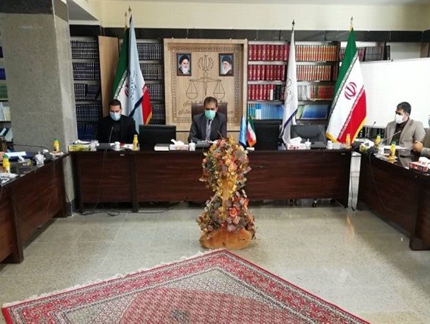 قاچاق روزانه 11 میلیون لیتر سوخت از مرزهای سیستان و بلوچستان/ اقدام تامل برانگیز شهرداری برای اعطای مجوز به 18 هزار خودروی نفت گازسوز