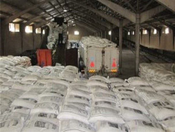 ترخیص پنج هزار و ۷۰۰ تن برنج وارداتی از گمرک قشم در پی ضرب‌الاجل دستگاه قضایی