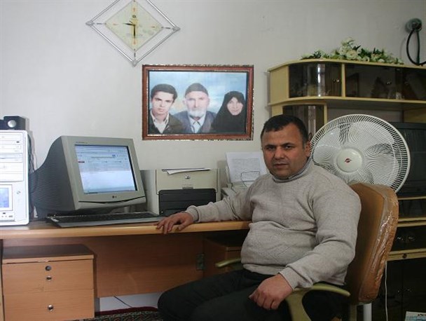اهدای 750 جلد کتاب توسط خانواده شهید سلطانی به کتابخانه شهر ایور