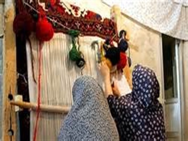 ۱۰ هزار بافنده فرش در استان سمنان فعالیت می کنند