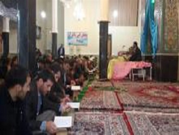 محفل انس با قرآن با حضور قاریان برجسته در دالاهو برگزار شد