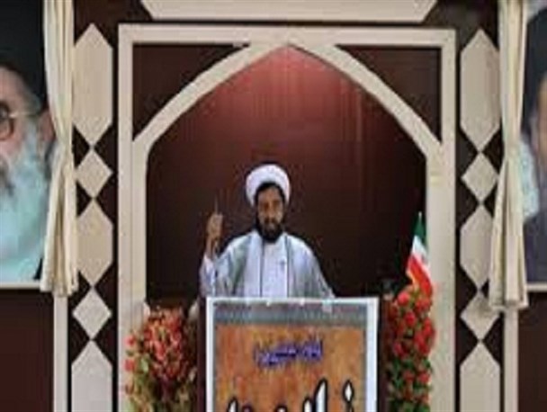 رمز پیروزی و استمرار انقلاب اسلامی وحدت و اطاعت از ولایت فقیه است